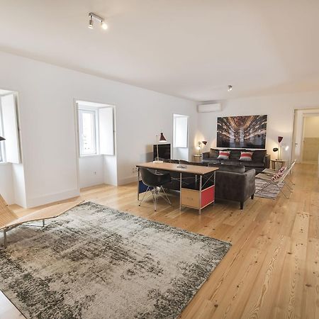 Lovelystay - Chic, Citrus Home - Private Garden Lisboa Eksteriør billede